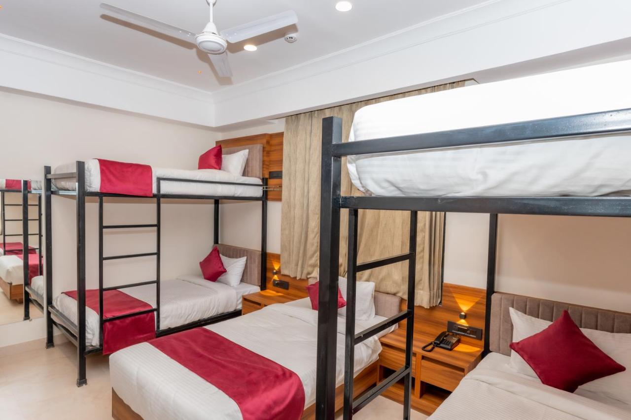 Raghunandan Palace - A Premier Boutique Stay, City Center & 500 Meters From City Railway Station Udaipur Bagian luar foto